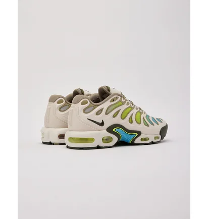 Кроссовки мужские Nike Air Max Plus Drift Beige/Olive FD4290-008