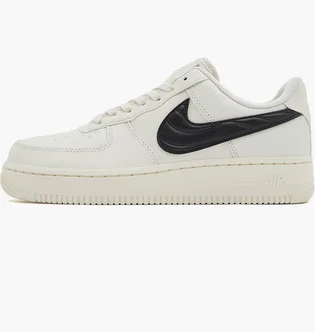 Кросівки жіночі Nike Air Force 1 07 White FV1182-001