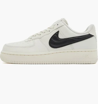 Кросівки жіночі Nike Air Force 1 07 White FV1182-001