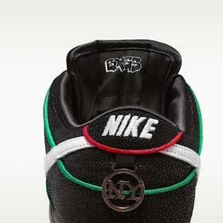 Кросівки жіночі Nike Sb Dunk Low Pro Qs Black HV1664-001