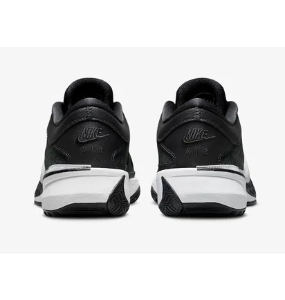 Кроссовки унисекс Nike Zoom Freak 5 Tb Black DZ2946-001