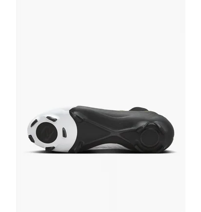 Бутсы унисекс Nike Phantom Luna 2 Academy White/Black FD6725-100