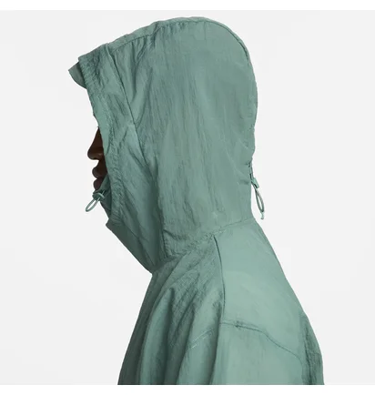 Худи мужское Nike Sportswear Tech Pack Green FN2632-361