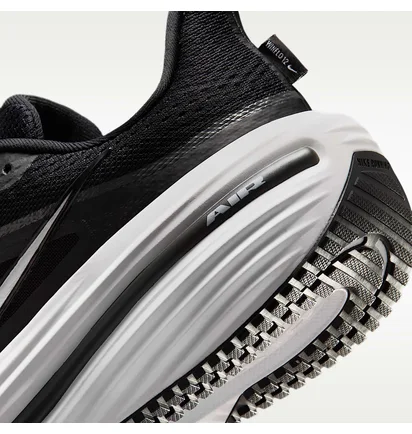 Кросівки чоловічі Nike Winflo 12 MenS Road Running Shoes Black/Grey HV9272-002
