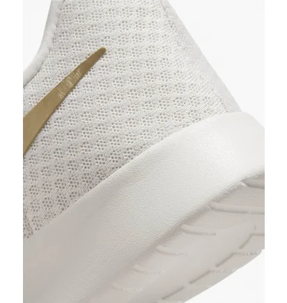 Кроссовки женские Nike Tanjun Ease Shoes Beige DV7786-006