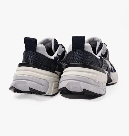 Кроссовки мужские Nike V2K Run Blue HJ4497-400