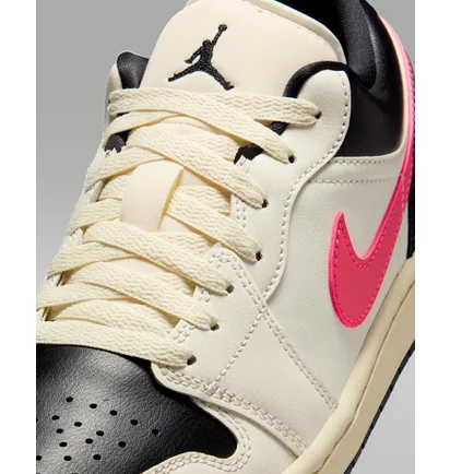 Кроссовки женские Air Jordan 1 Beige DC0774-107