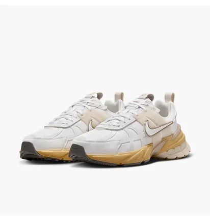 Кроссовки женские Nike V2K Run Gore-Tex White/Beige FZ2622-100