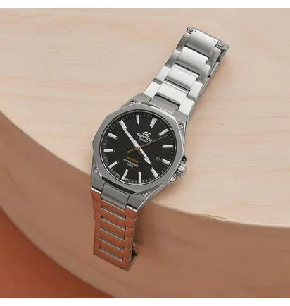 Годинник чоловічий Casio EFR-S108D-1A