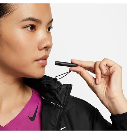 Куртка женская Nike Swift Tf Black HV2744-010