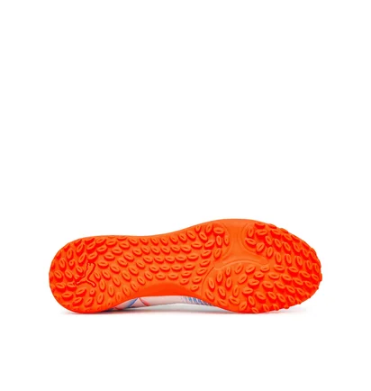 Сороконіжки унісекс Puma Future 8 Play Tt White 108605-01