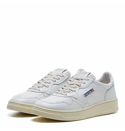 Кросівки чоловічі Autry Medalist Low Trainers White AULM-LL15
