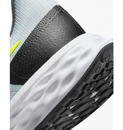Кроссовки мужские Nike Revolution 6 Next Nature White DR9882-001