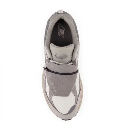 Кроссовки мужские New Balance 2002R Grey M2002Rvc