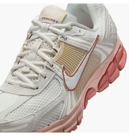 Кроссовки женские Nike Zoom Vomero 5 White FJ2028-002
