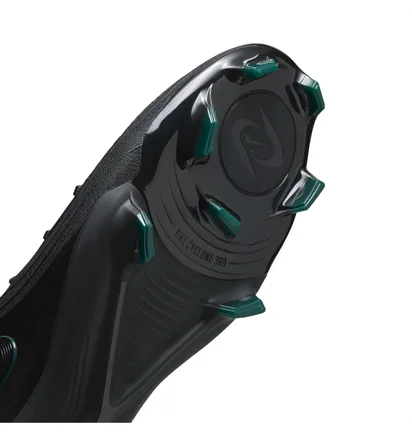 Бутсы унисекс Nike Phantom Luna Ii Pro Fg Black FJ2575-002