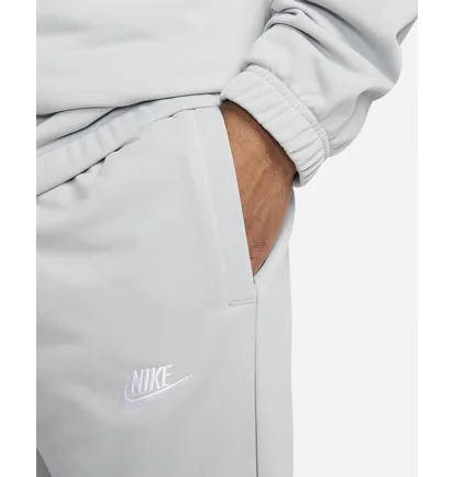 Спортивний костюм чоловічий Nike Club White FB7351-077