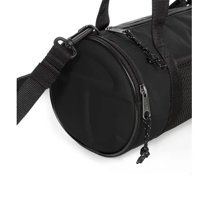 Сумка унисекс EASTPAK X Telfar Duffel Black EK0A5BFRS06