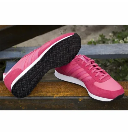 Кросівки жіночі Adidas Zx Racer W Red S74983