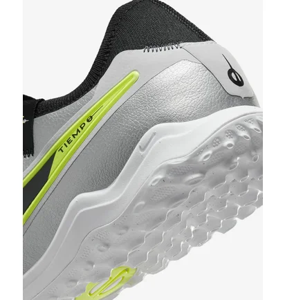 Сороконіжки чоловічі Nike Tiempo Legend 10 Pro Metallic DV4336-001