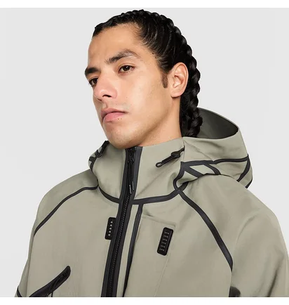 Вітровка чоловіча Nike Tech Storm-Fit Adv Olive HM9473-320