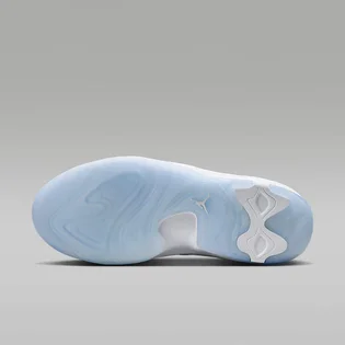 Кросівки чоловічі Air Jordan Max Aura 7 White HQ2091-105
