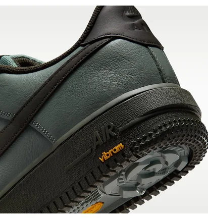 Кроссовки мужские Nike Air Force 1 Gore-Tex Vibram MenS Shoes Green HV5953-300