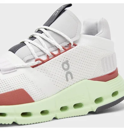 Кроссовки женские On Running Cloudnova Running Shoes White 2698489