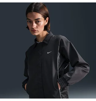 Куртка женская Nike Sportswear Black HQ3750-010