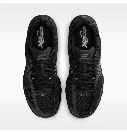Кросівки чоловічі Nike Air Max Moto 2K Black IO9279-001