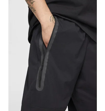 Штани чоловічі Nike Tech Black HM7158-010