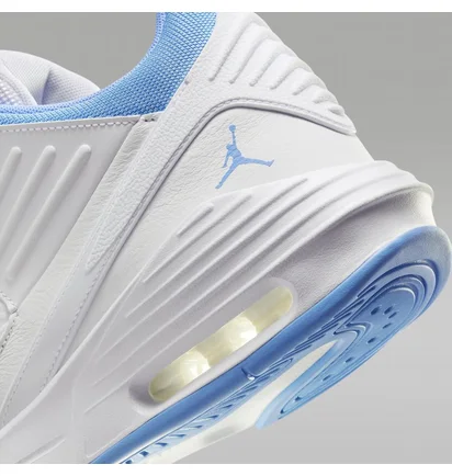 Кроссовки мужские Air Jordan Max Aura 5 White DZ4353-104