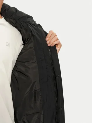 Куртка мужская Calvin Klein Jeans Regular Fit Black J30J326104-BEH