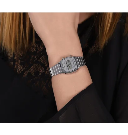 Часы женские Casio Vintage Digital LA670WEA-7E