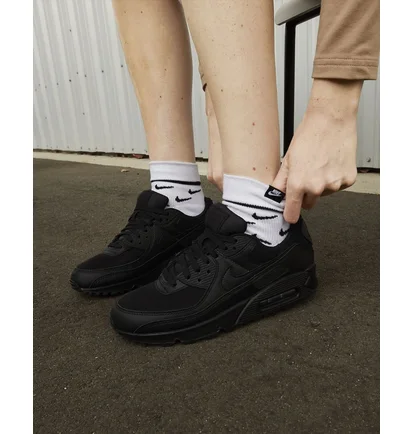 Кроссовки женские Nike Air Max 90 Black DH8010-001