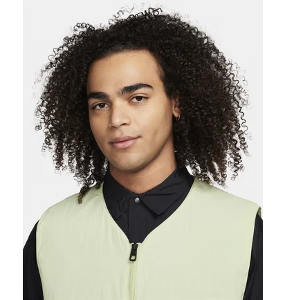 Жилетка чоловіча Nike Sportswear Tech Pack Therma-Fit Adv Nike Forward-Lined Vest Green FQ3863-371