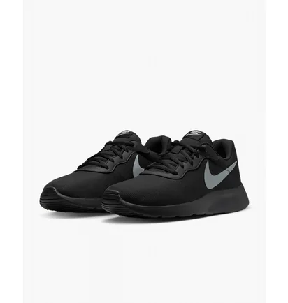 Кроссовки женские Nike Tanjun Refine Black DR4495-001