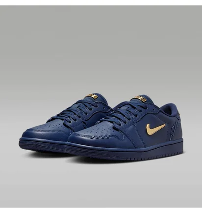 Кроссовки женские Air Jordan Method Of Make Low Cacao Wow Blue FN5032-400
