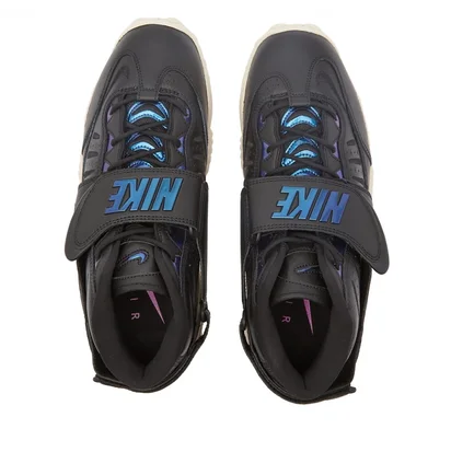 Кроссовки женские Nike W Air Adjust Force 2023 Black DV7409-001