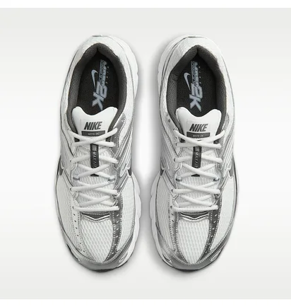 Кросівки чоловічі Nike Air Max Moto 2K Grey/White IQ7592-025