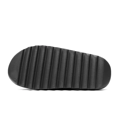 Тапочки чоловічі Adidas Yeezy Slide Dakony Black ID5103