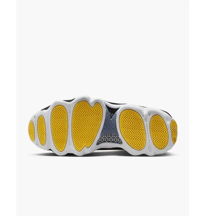 Кросівки чоловічі Air Jordan Pro Strong Shoes White/Black DC8418-107