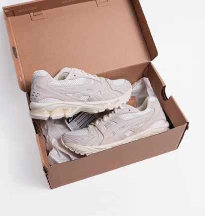 Кроссовки женские Asics Gel-Kayano 14 Beige 1202A105-103