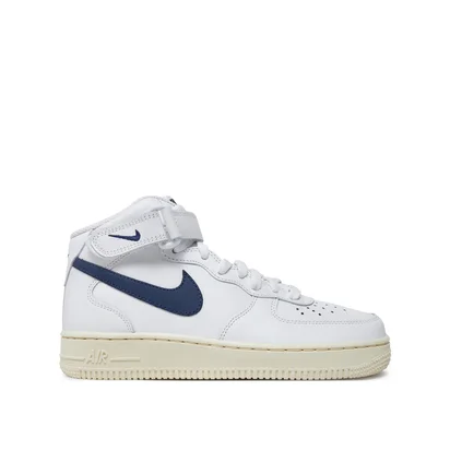 Кросівки жіночі Nike Wmns Air Force 1 07 Mid White DD9625-105