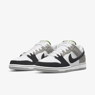 Кросівки унісекс Nike Sb Dunk Low Chlorophyll White/Grey Bq6817-011