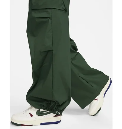 Штани жіночі Nike Sportswear Green FV4969-323