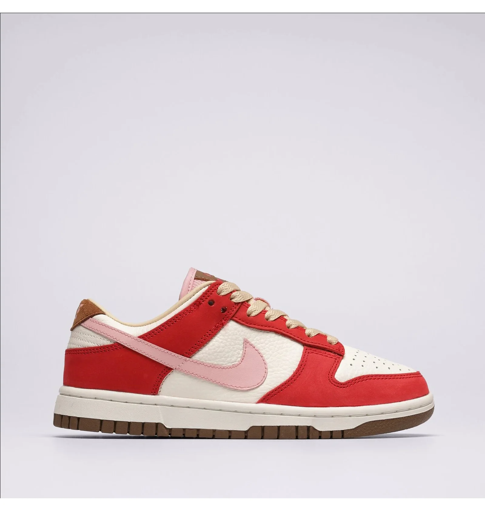 ᐉ Кроссовки женские Nike Dunk Low Prm White/Red FB7910-600