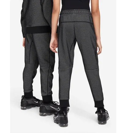 Штани дитячі Nike Tech Fleece Winter Black FJ6025-010