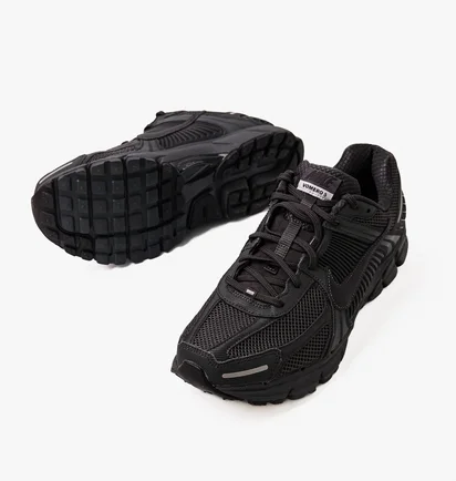 Кросівки чоловічі Nike Zoom Vomero 5 Sp Black BV1358-003