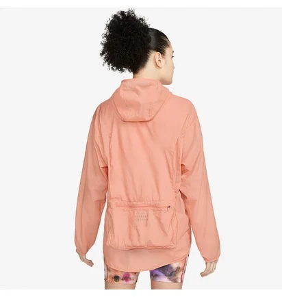 Куртка жіноча Nike Storm-Fit Run Division Jacket Peach DM7753-824